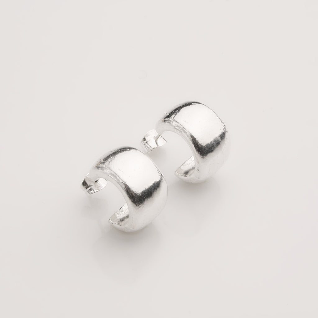 0.8 Wide Hoops - Silver
